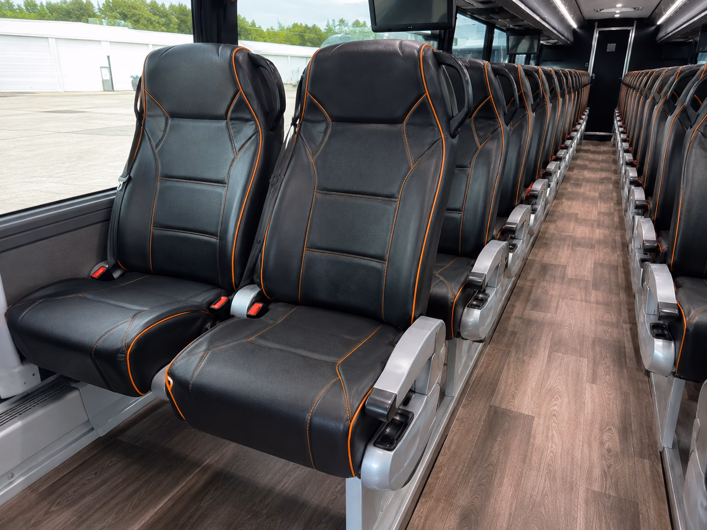 escondido construction and film crew shuttle buses