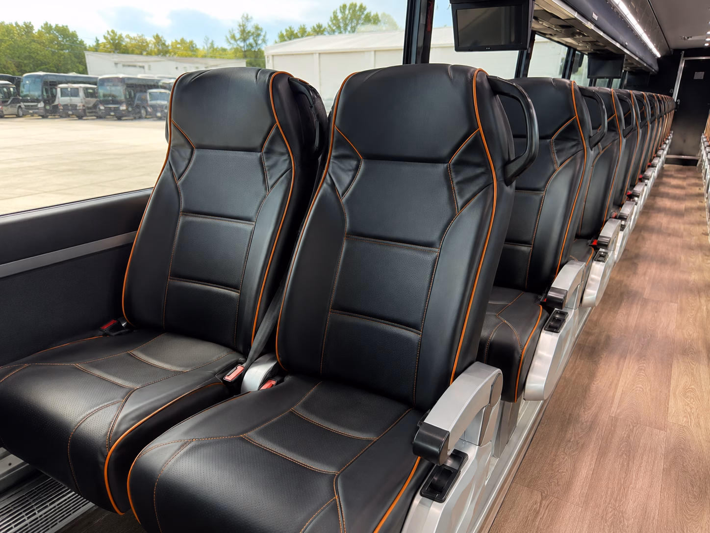 shuttle services for airline crews and airport staff in escondido